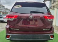 2017 Highlander