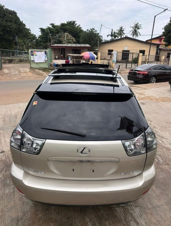 2006 Lexus RX330 - Image 3